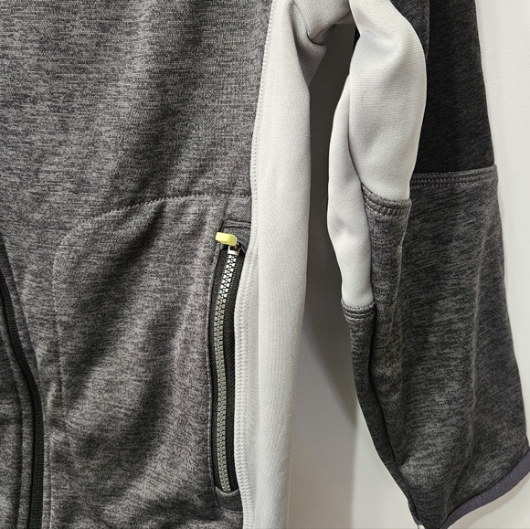 Russell Athletic Jacket Size Large (10-12) - Picture 3 of 16